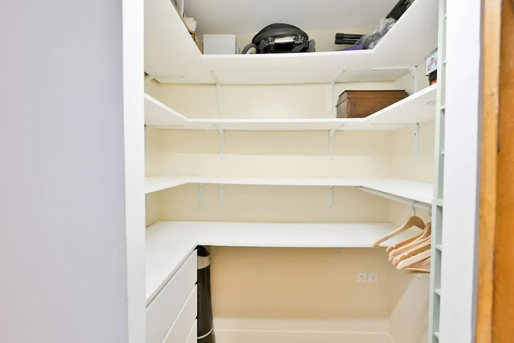 Studio Cache, Canal Saint-Martin Apartment Paris